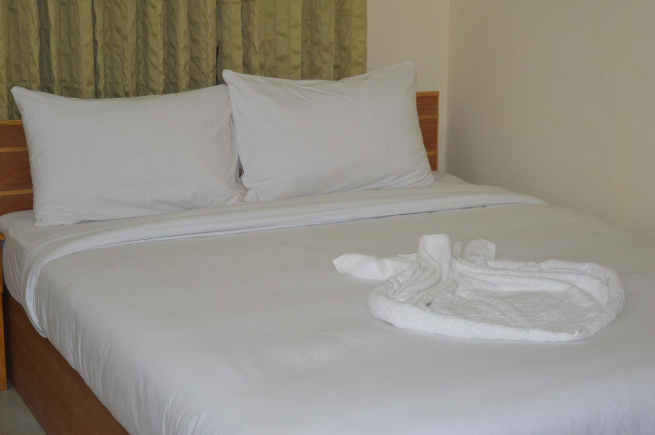 Hill Tower Hotel & Resort Cox's Bazar Buitenkant foto