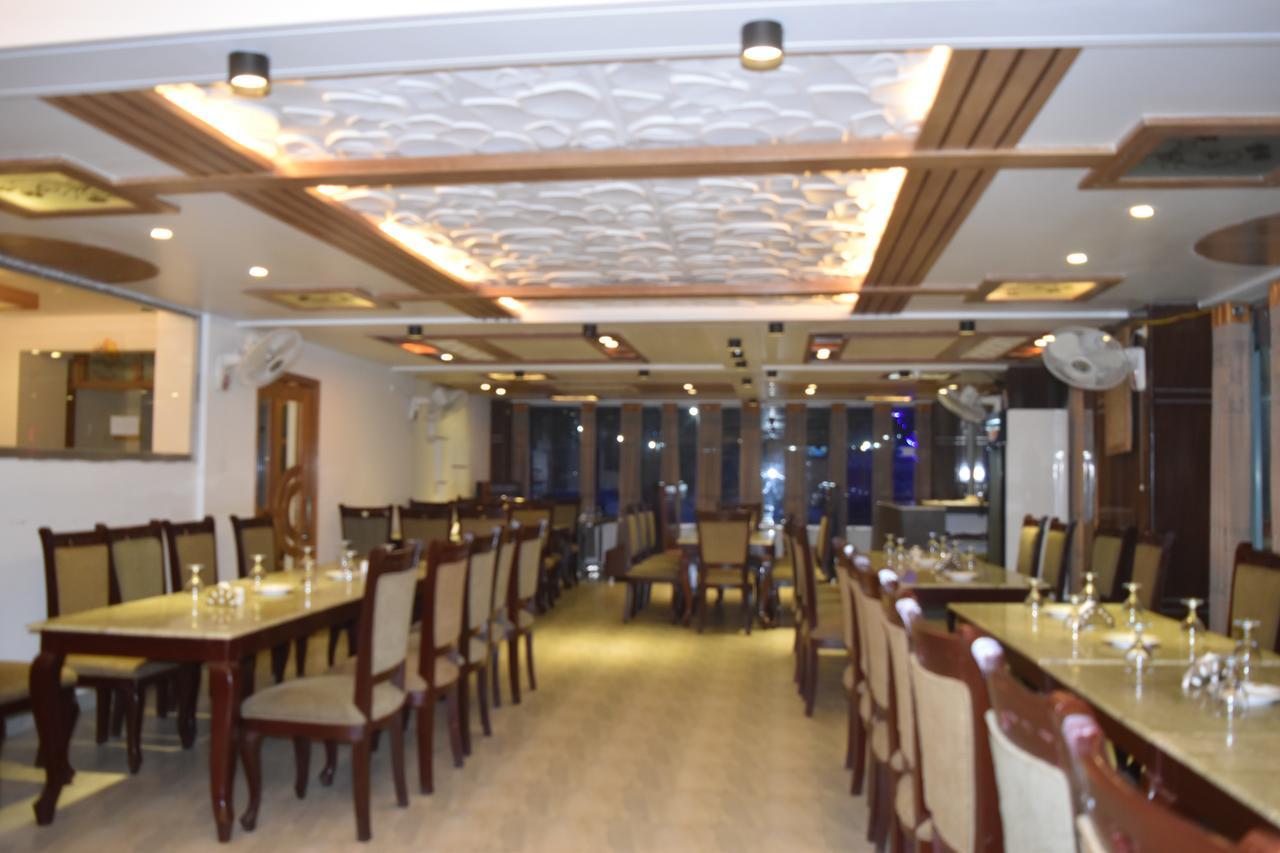 Hill Tower Hotel & Resort Cox's Bazar Buitenkant foto
