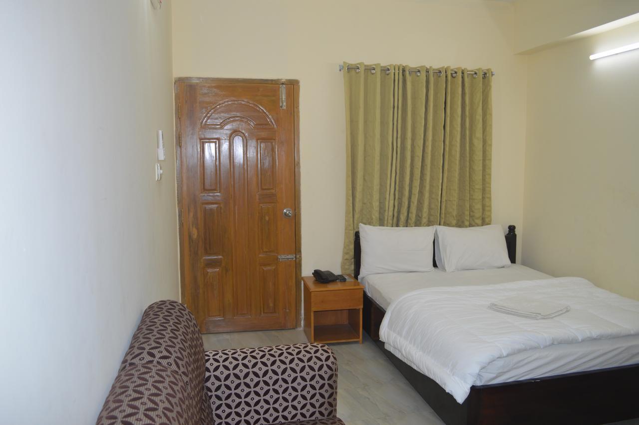 Hill Tower Hotel & Resort Cox's Bazar Buitenkant foto